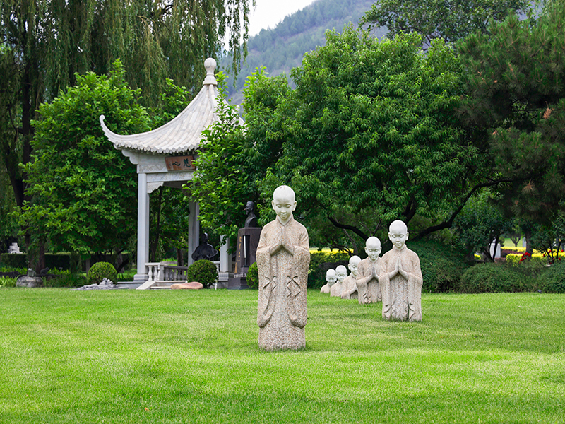 金山陵园价格有上涨吗（现在这个价格算不算贵）